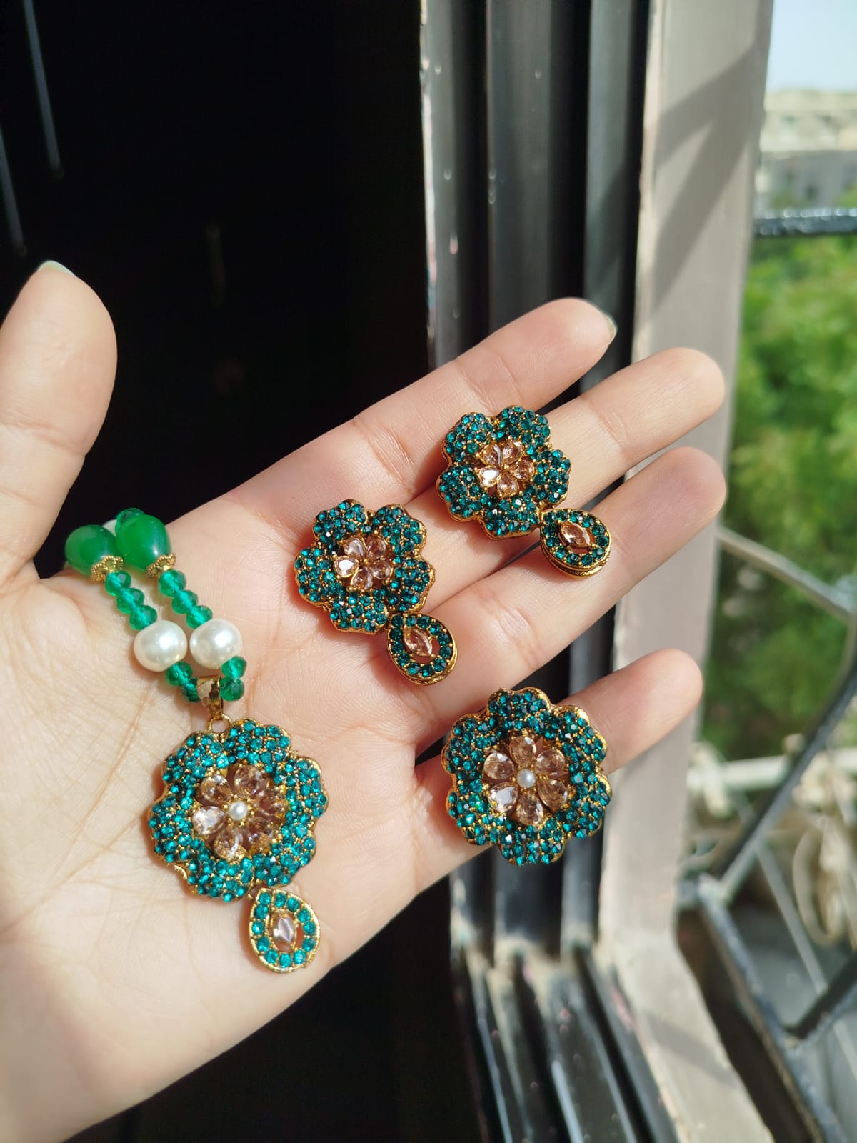 Necklace set - Image 4